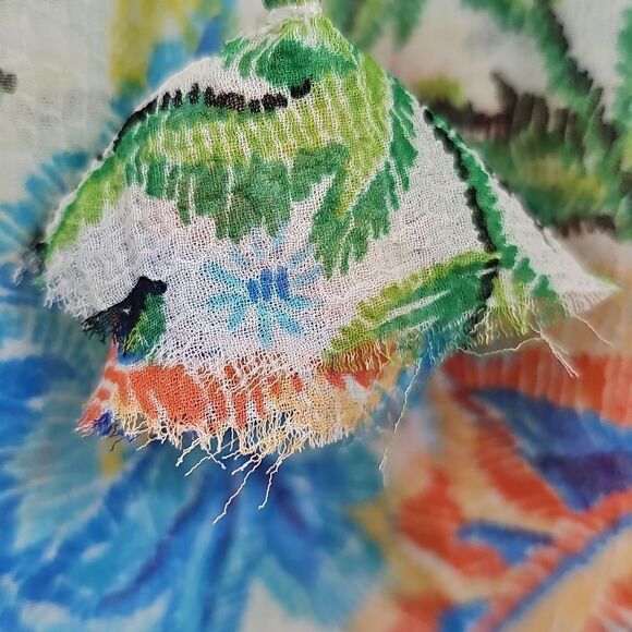 Misa Los Angeles Agot Top in Oasis Floral - Size XS - Picture 11 of 12